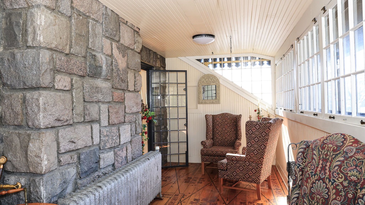 Photo of Bedroom in Burns Park