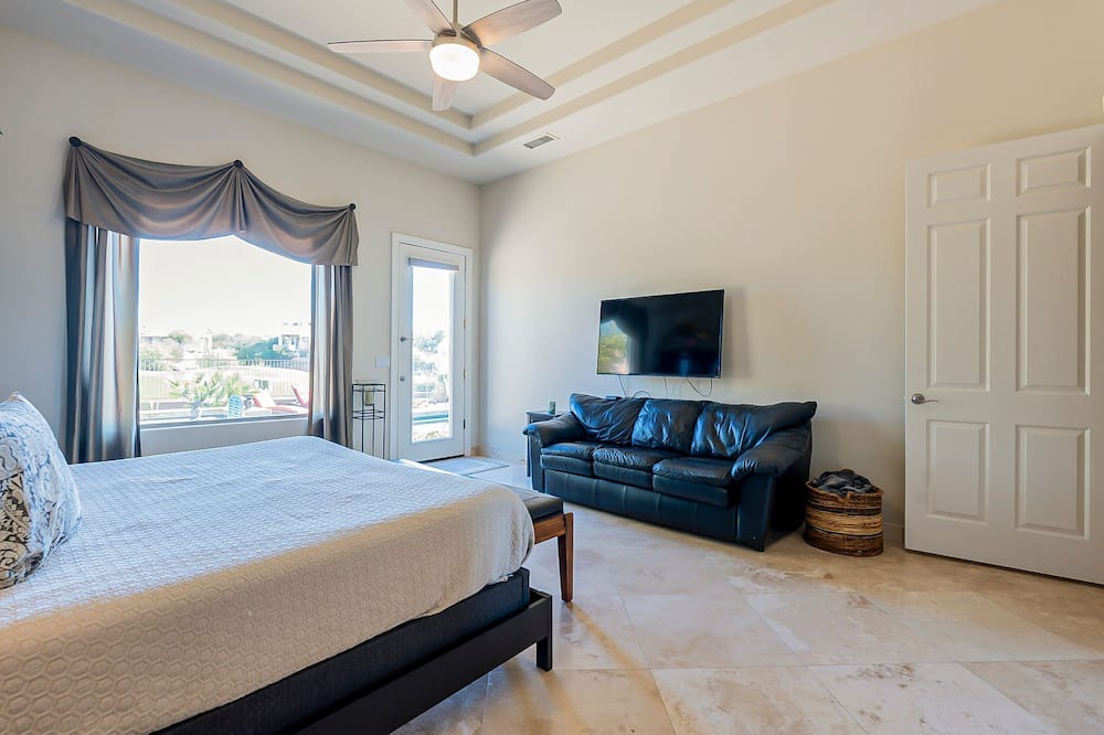 Photo of Bedroom in Red Mountain Ranch