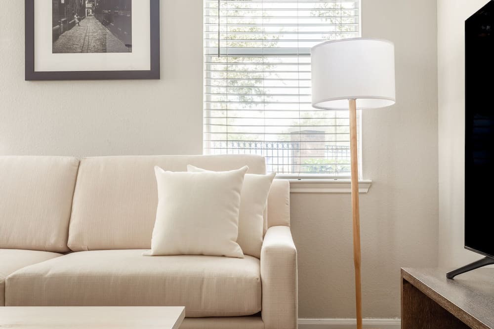 Photo of Bedroom in Pearland