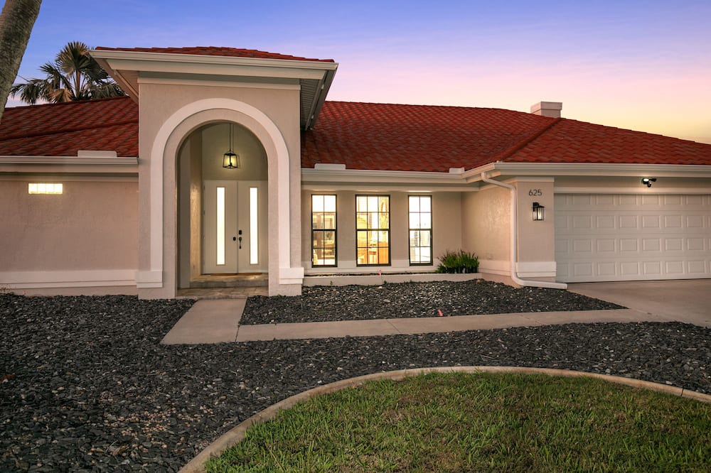 Photo of Outdoor in Eight Lakes