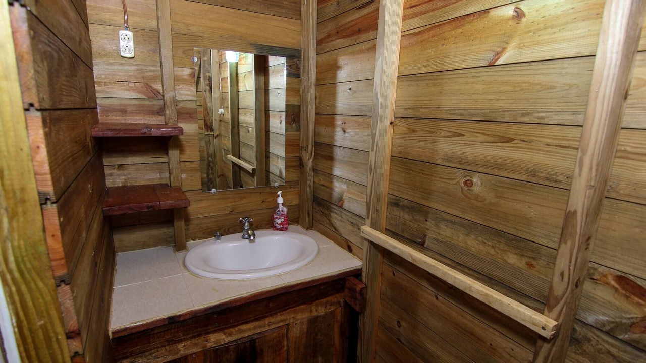Photo of Bathroom in Santa Elena