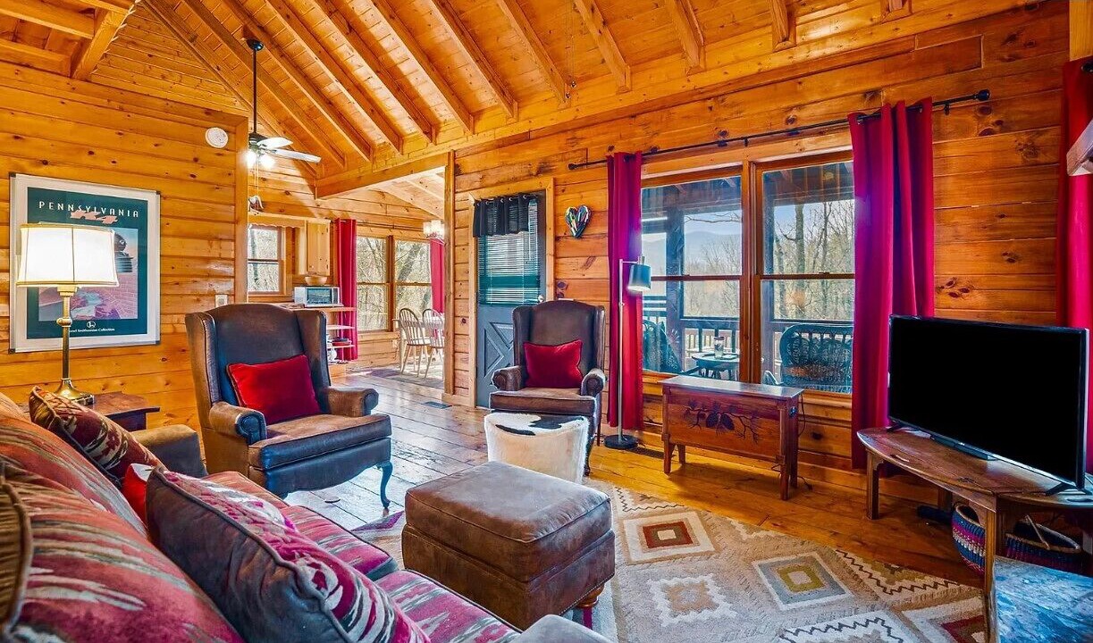 Photo of Livingroom in Hidden Lake