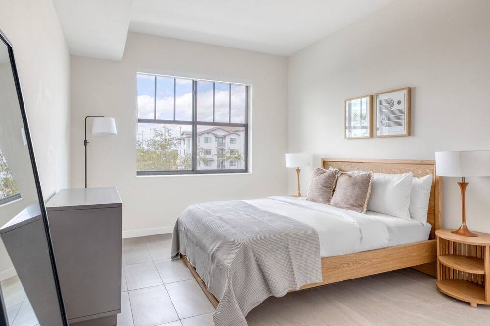Photo of Bedroom in Miramar