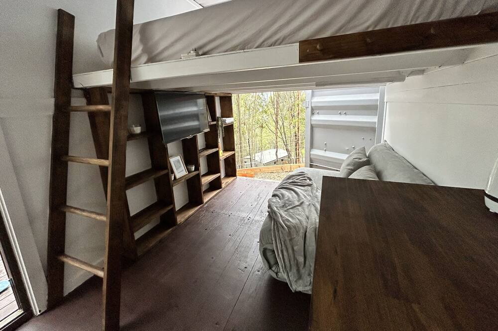 Photo of Bedroom in Wongawallan