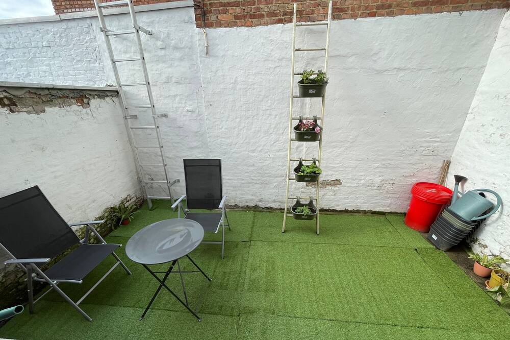 Photo of Outdoor in Tweewaters