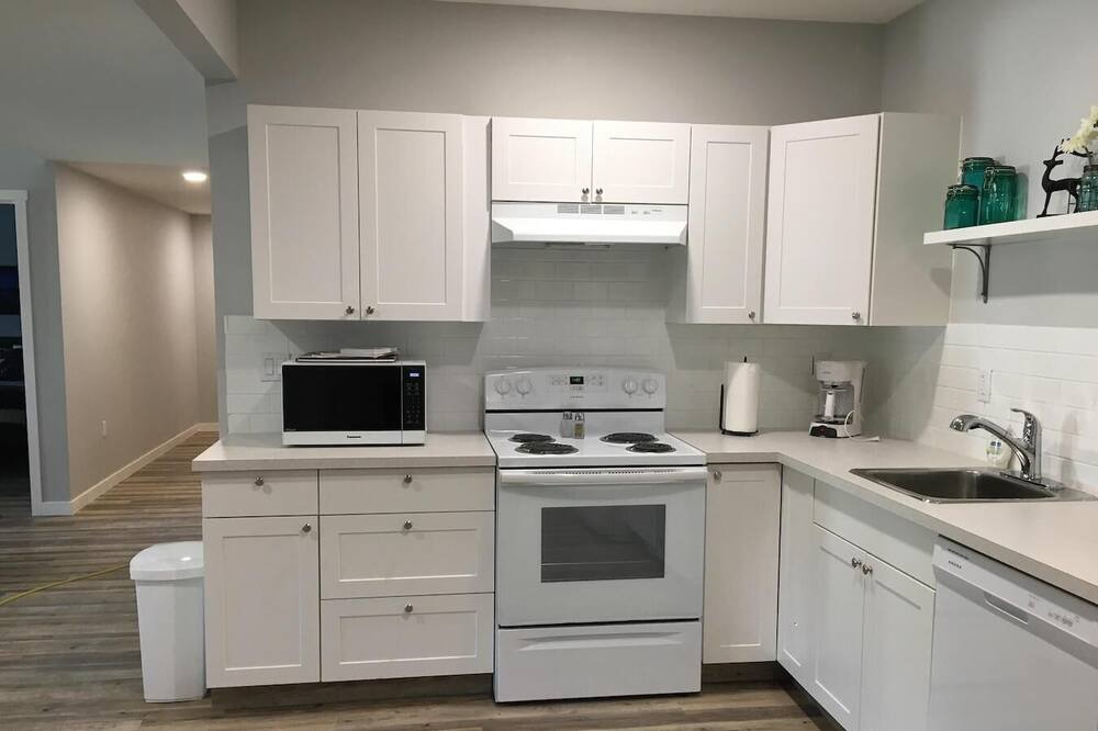 Photo of Kitchen in Waterton Park