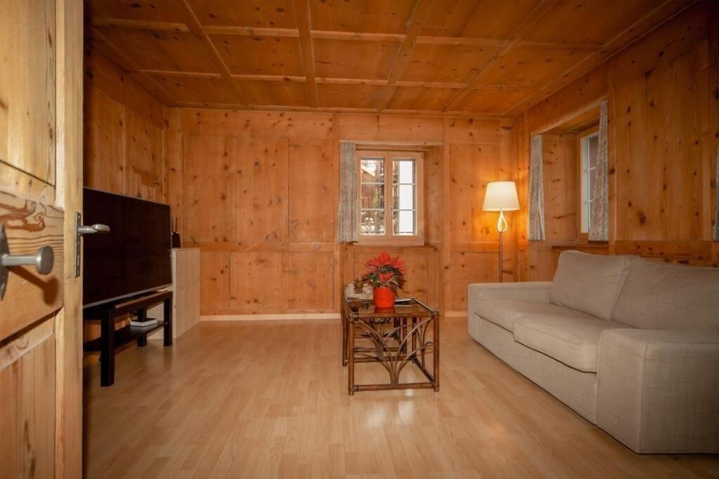 Photo of Bedroom in Salouf