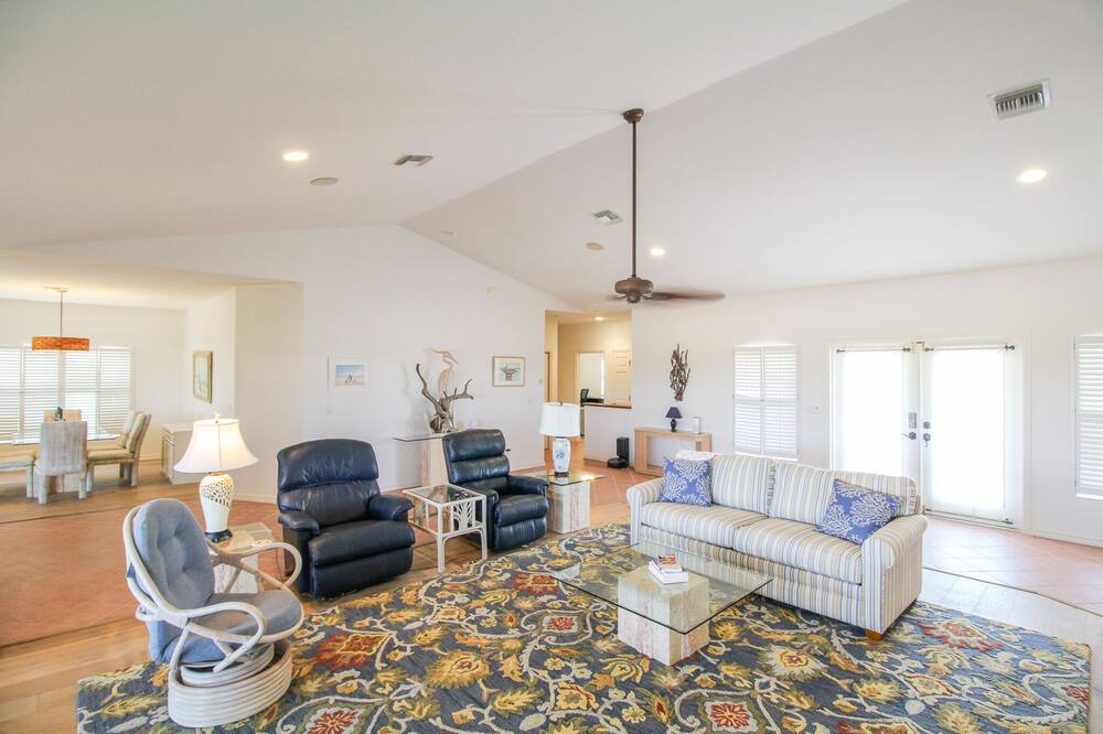Photo of Livingroom in The Dunes