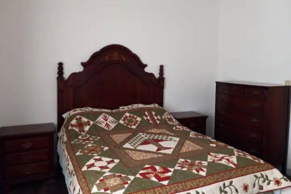 Photo of Bedroom in Port Matilda