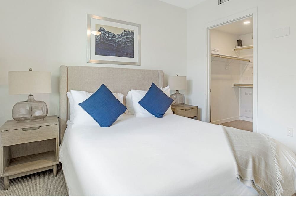 Photo of Bedroom in Midway