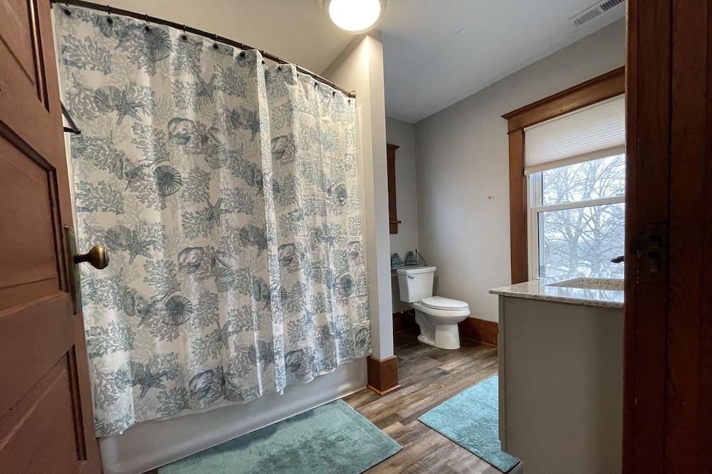 Photo of Bathroom in Syracuse