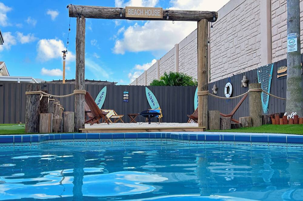 Photo of Outdoor in Palmetto Estates