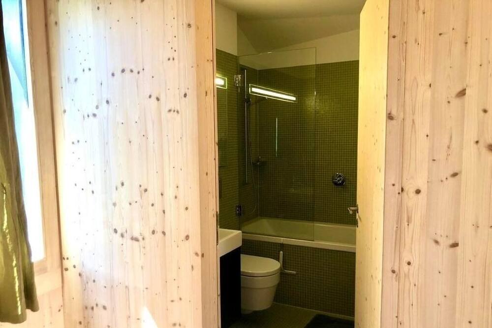 Photo of Bathroom in Lumnezia