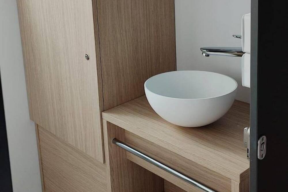 Photo of Bathroom in Smuid