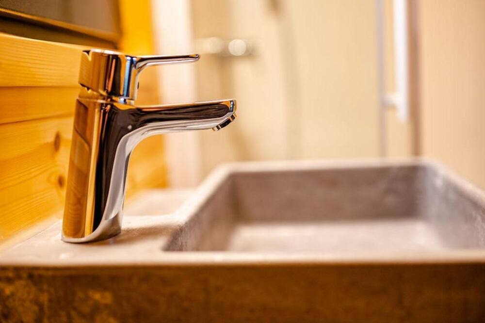 Photo of Bathroom in Smuid