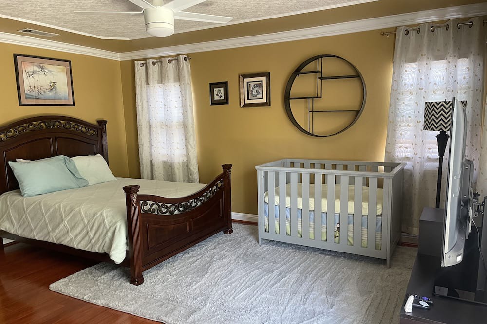 Photo of Bedroom in Menifee
