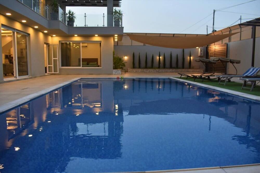 Photo of Outdoor in Al Rama