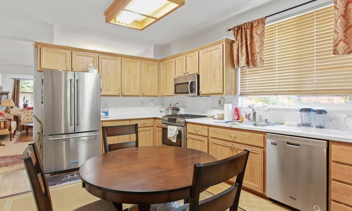 Photo of Kitchen in Covell Park