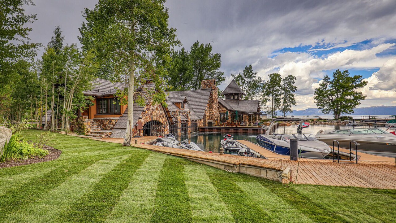 Photo of Others in Tahoe Pines