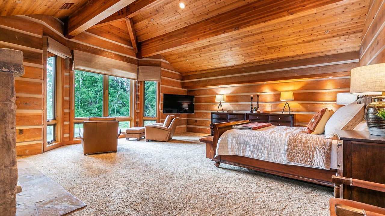 Photo of Livingroom in Tahoe Pines