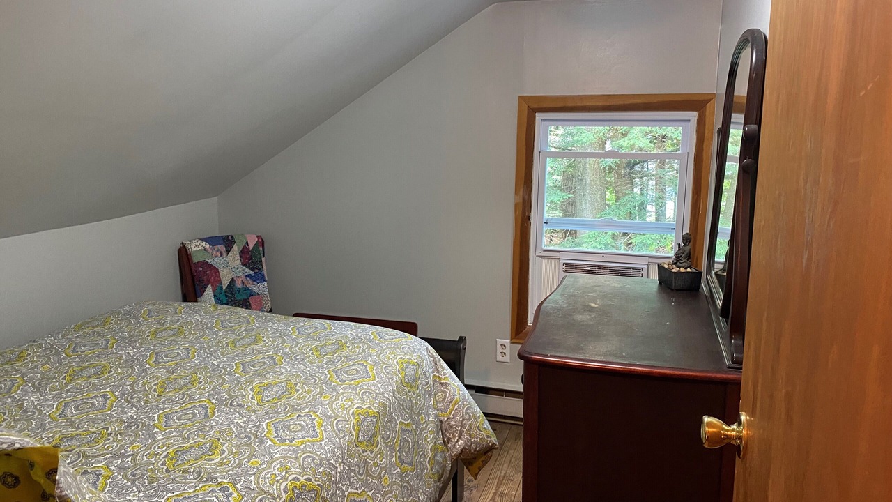 Photo of Bedroom in Gloversville
