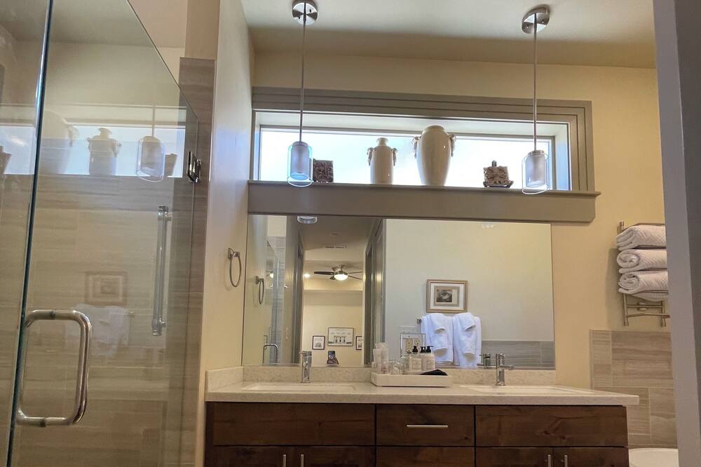 Photo of Bathroom in Cedar City