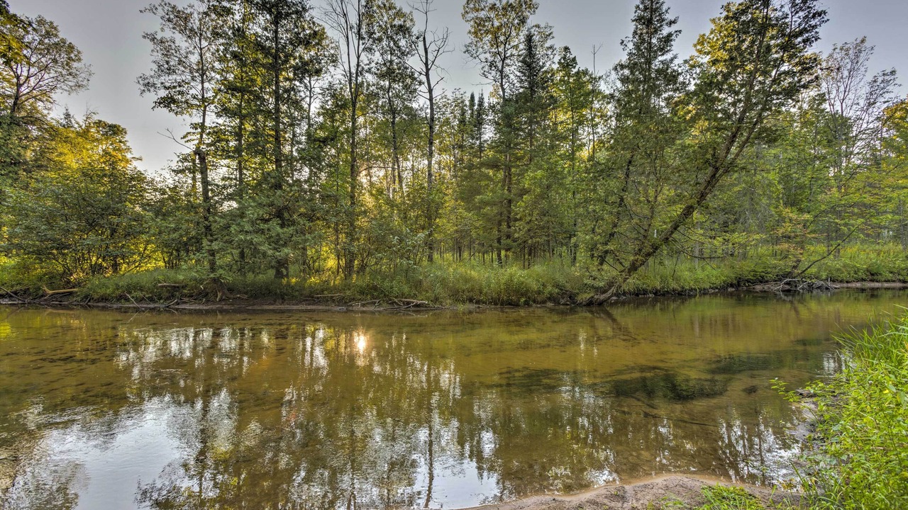 Photo of Others in Thompsonville