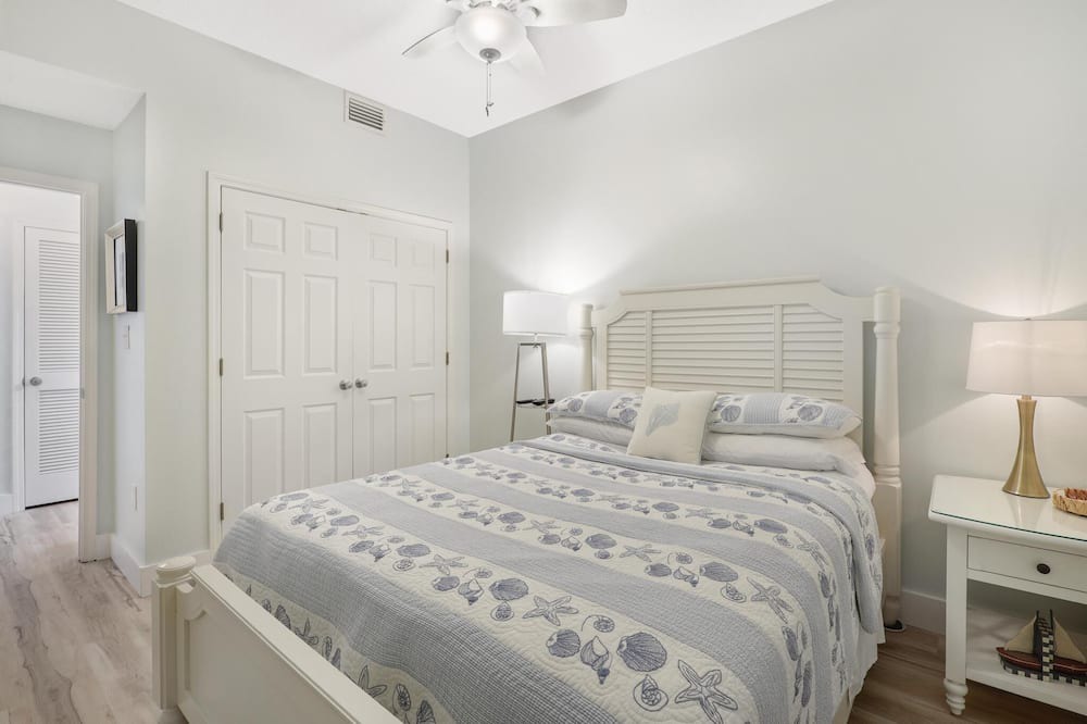 Photo of Bedroom in Fort Morgan Pines