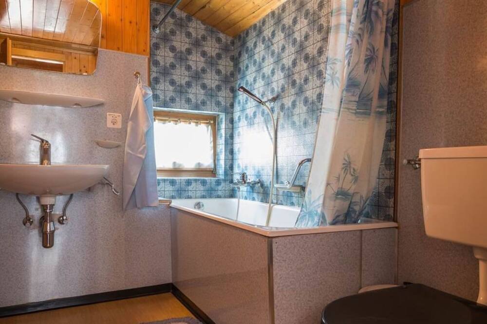 Photo of Bathroom in Saas Almagell