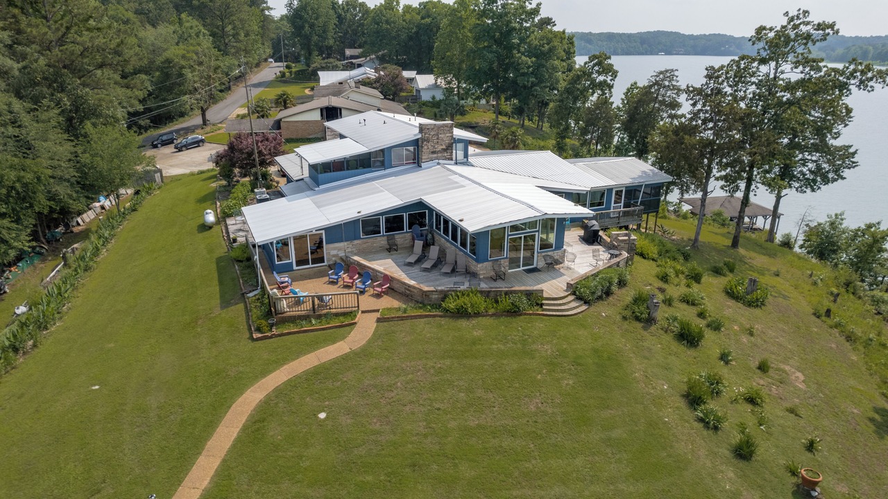 Photo of Outdoor in Northport