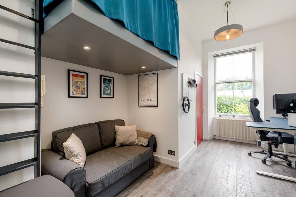 Photo of Livingroom in Gifford