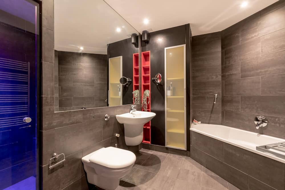 Photo of Bathroom in Gifford
