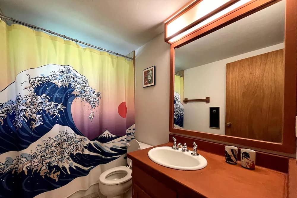 Photo of Bathroom in Big Sur