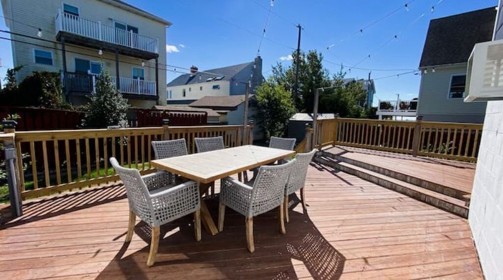 Photo of Outdoor in Pleasantville