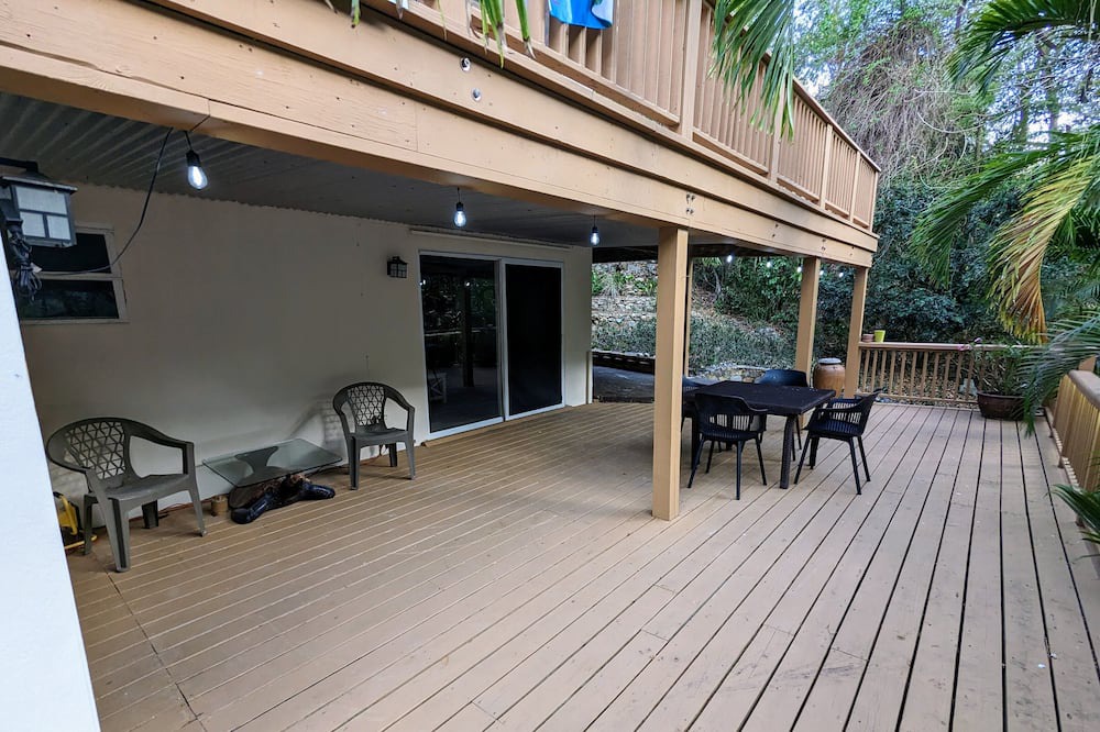 Photo of Patio Balcony in Fish Bay