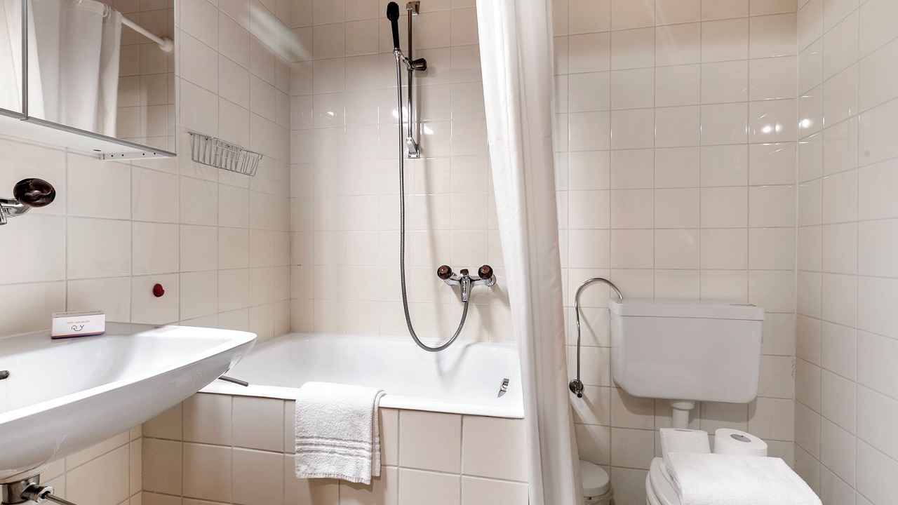 Photo of Bathroom in Sigirino