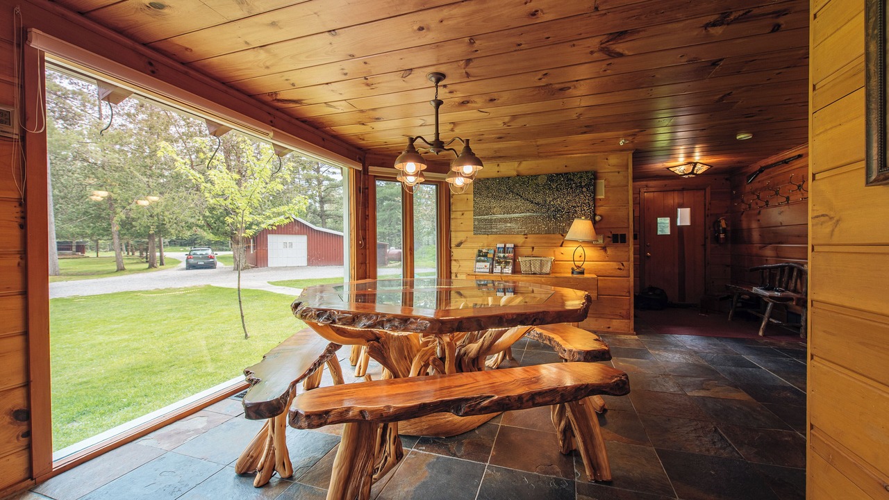 Photo of Kitchen in Grayling