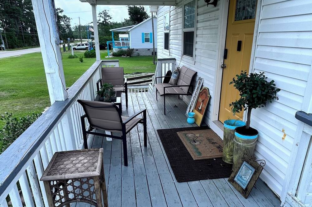 Photo of Patio Balcony in Sealevel