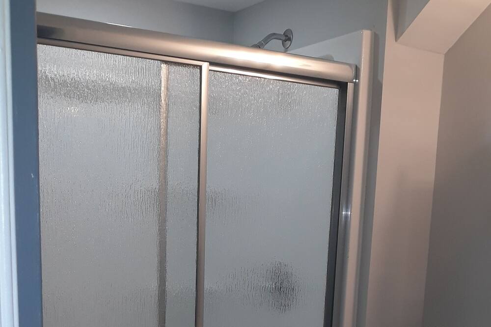 Photo of Bathroom in Cape May Court House