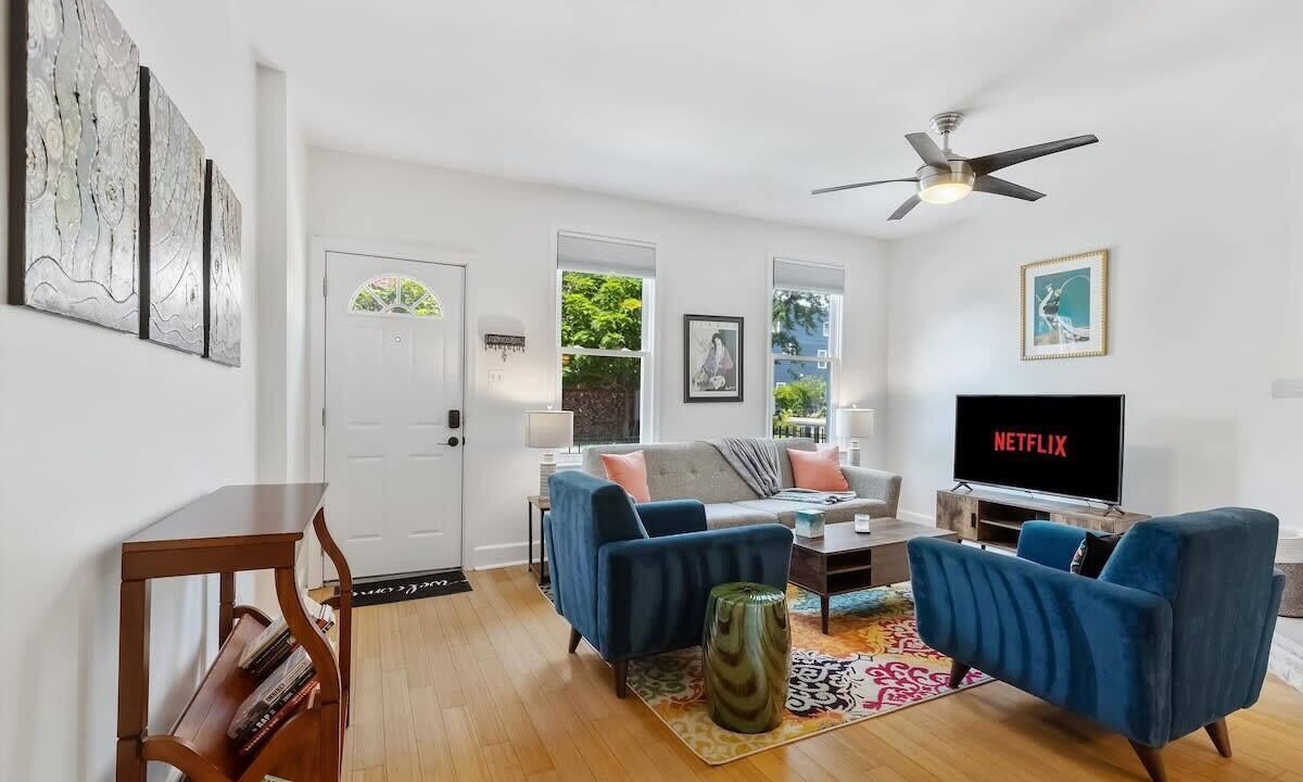Photo of Livingroom in Kingman Park