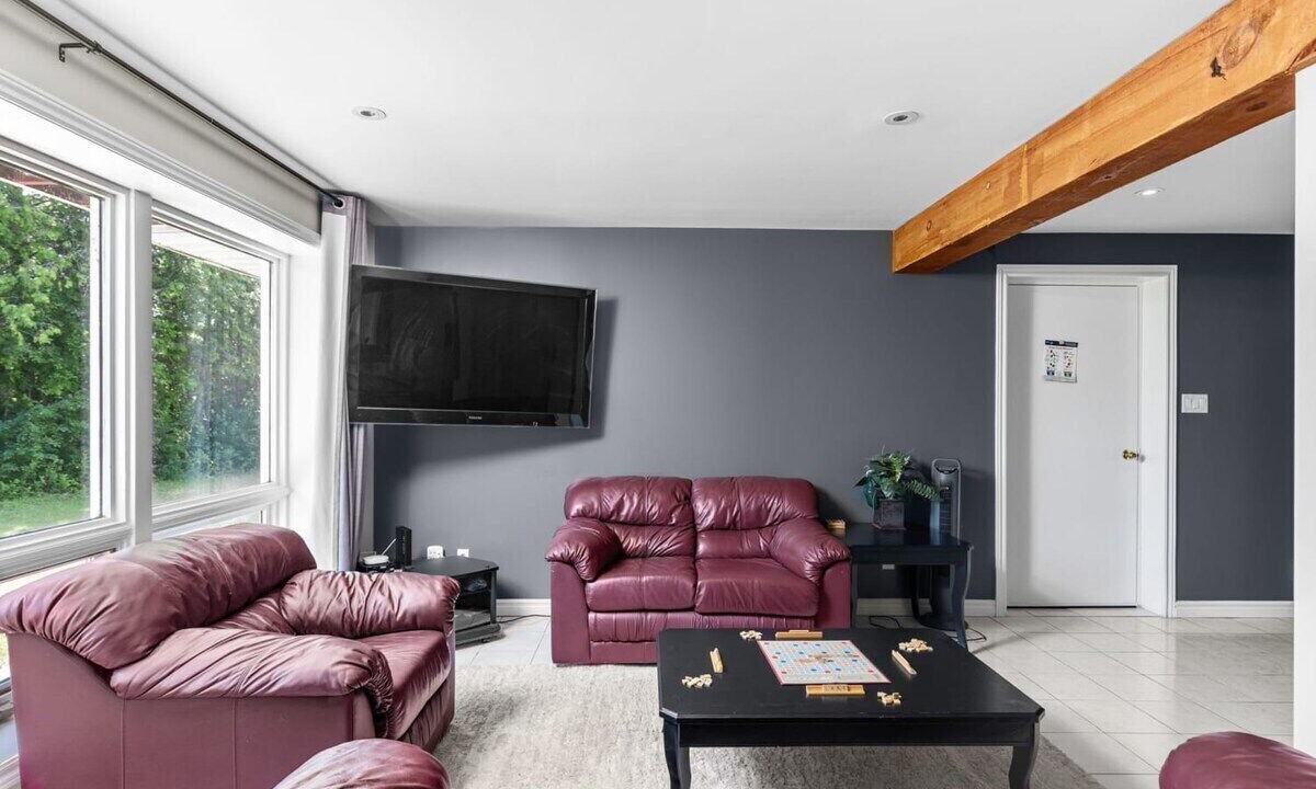 Photo of Livingroom in Victoria Road