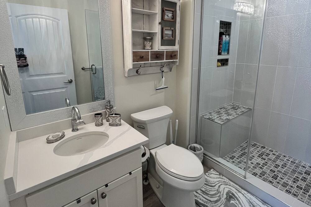 Photo of Bathroom in Central Alberta