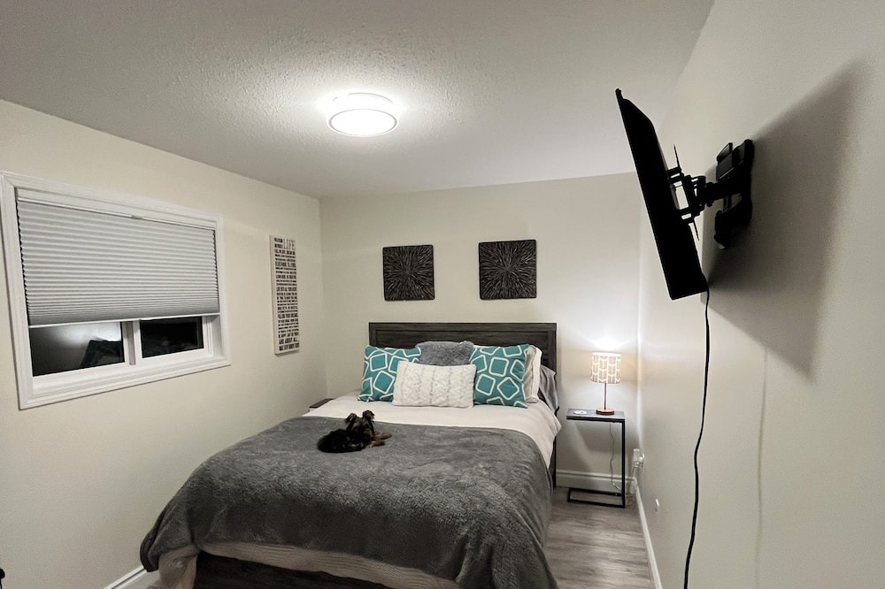 Photo of Bedroom in Central Alberta