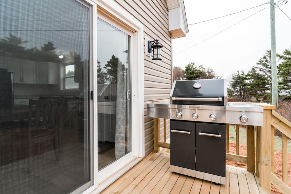 Photo of Patio Balcony in Savage Harbour