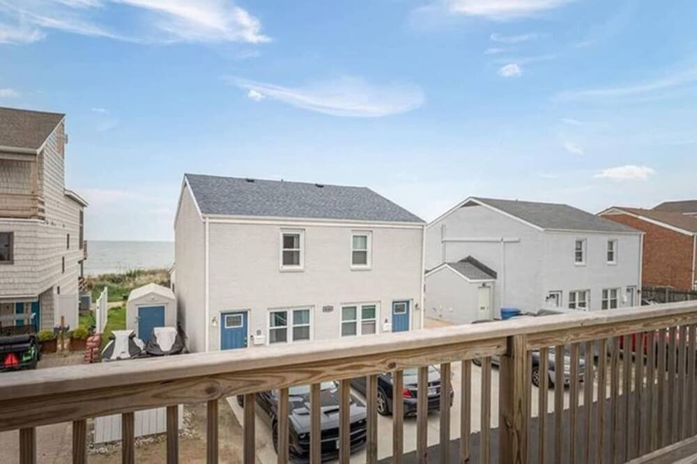Photo of Outdoor in Chic's Beach