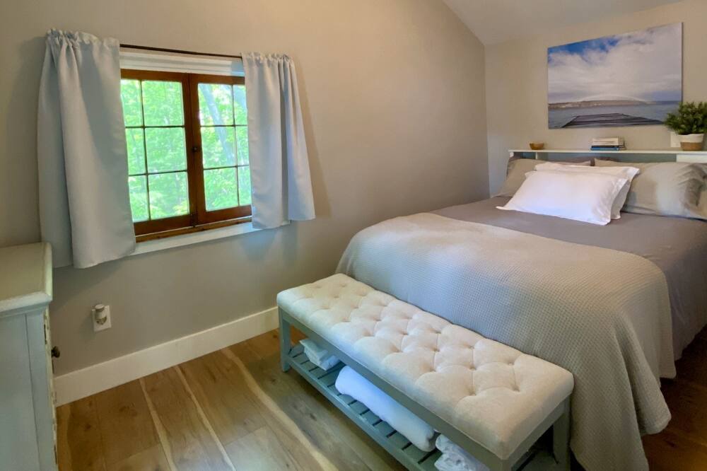 Photo of Bedroom in Rushville