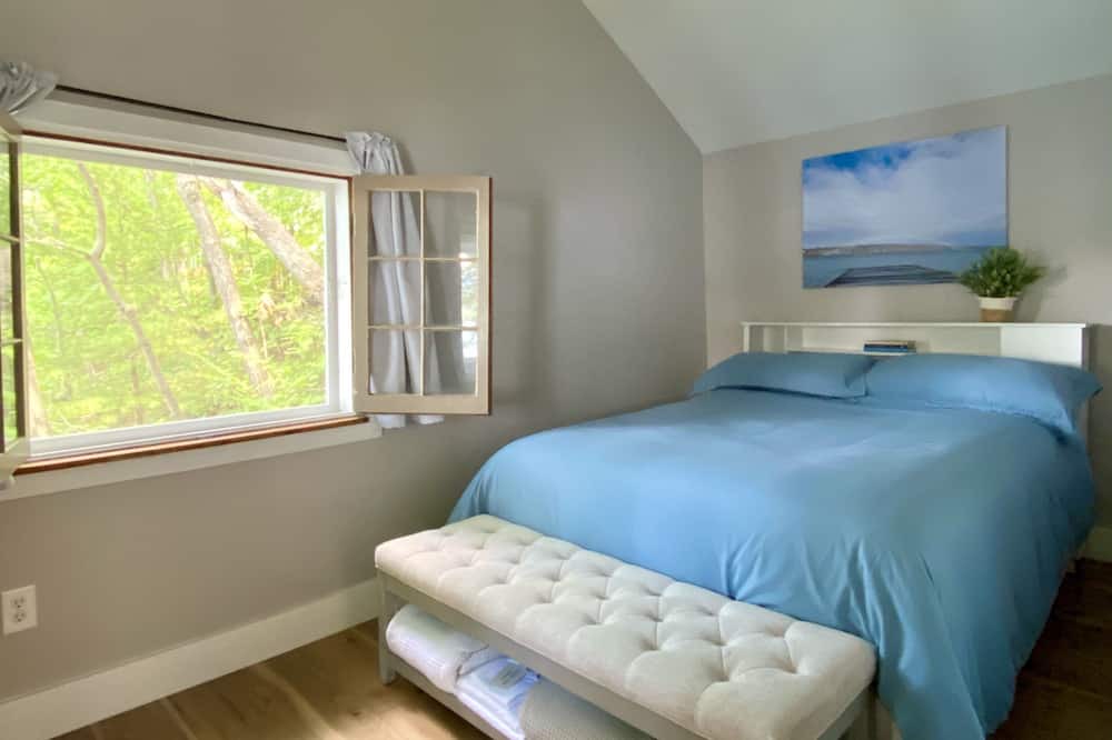 Photo of Bedroom in Rushville