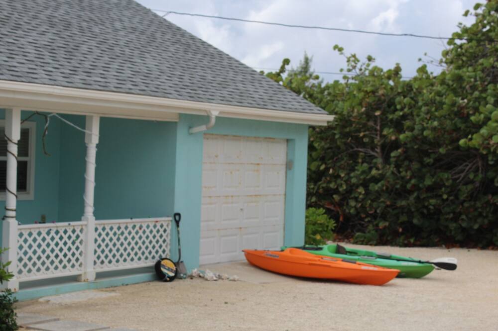 Photo of Outdoor in West End