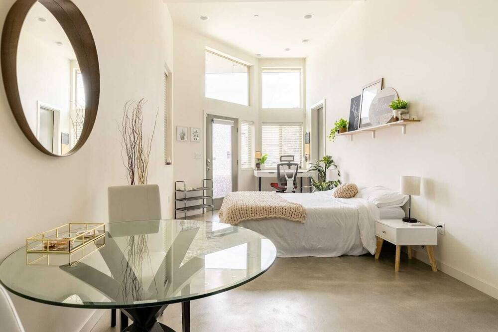 Photo of Bedroom in Whittier Heights