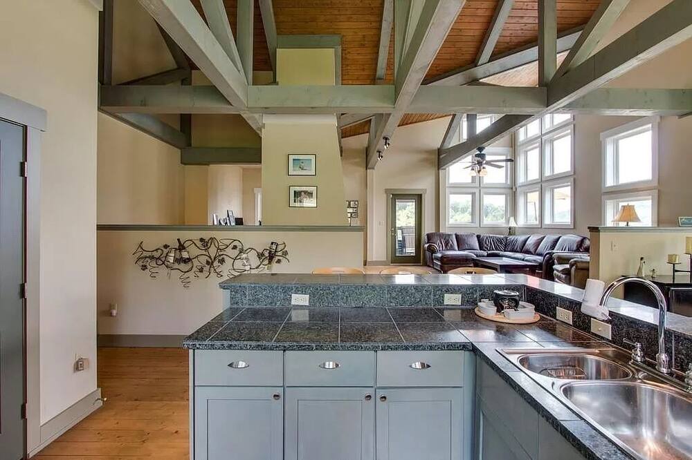 Photo of Kitchen in Smithville